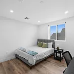 Chic Private Room With Bath-Steps To Usc And Downtown La